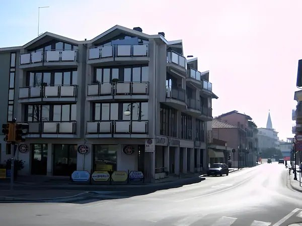Euro Meublé