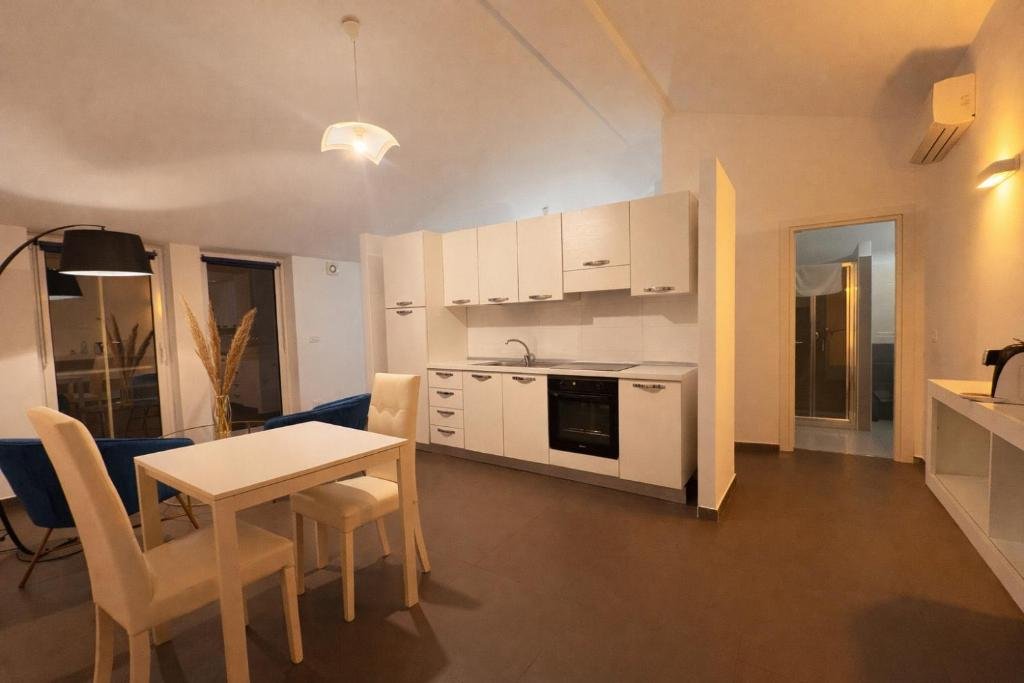 Thalassa Panoramic Suites